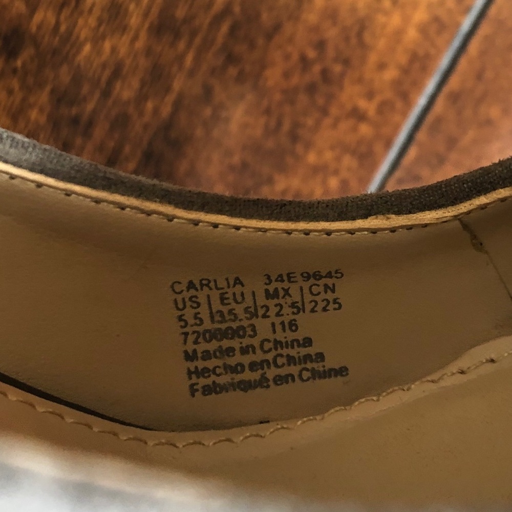 Calvin Klein heel pumps - Picture 11 of 11